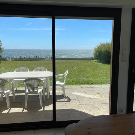 Vue Et Acces Direct A La Bonne Source Apartman